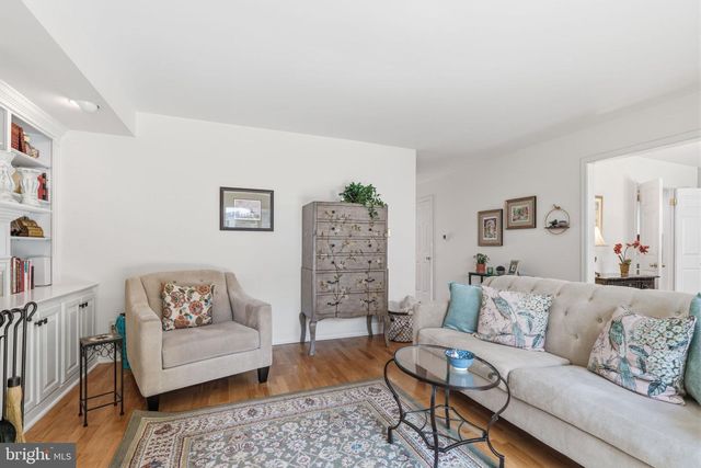 162 GOLF CLUB DR, Langhorne, PA 19047