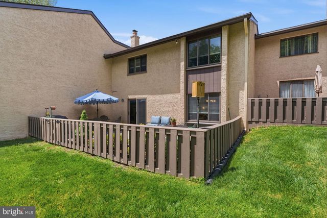 162 GOLF CLUB DR, Langhorne, PA 19047
