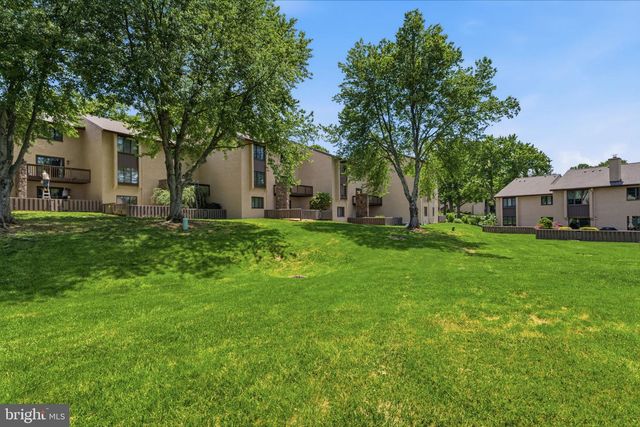 162 GOLF CLUB DR, Langhorne, PA 19047