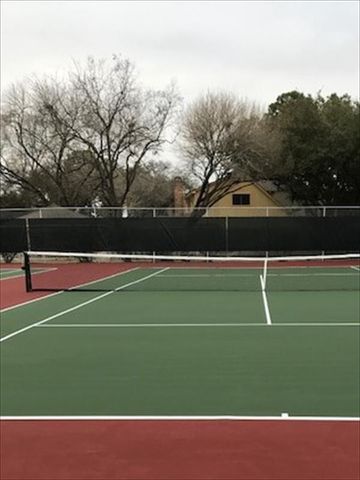2235 Round Lake Drive, Houston, TX 77077