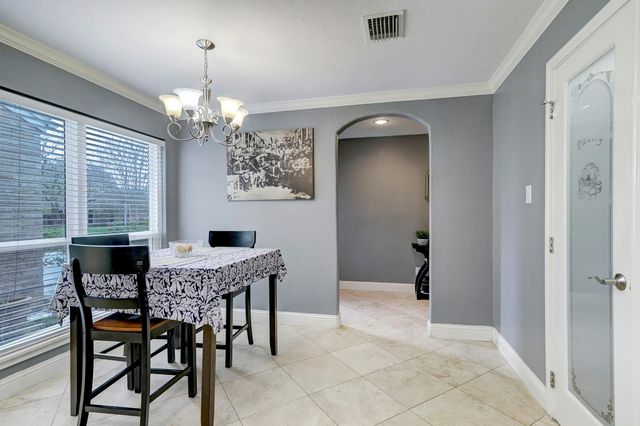 2235 Round Lake Drive, Houston, TX 77077