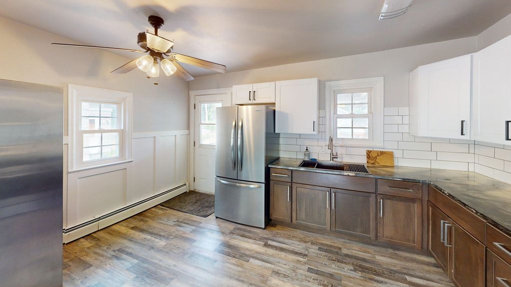 343 Great Western Ave, Lovell, WY 82431 photo 4