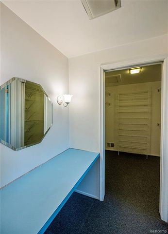 21660 Riverview Drive, Beverly Hills, MI 48025