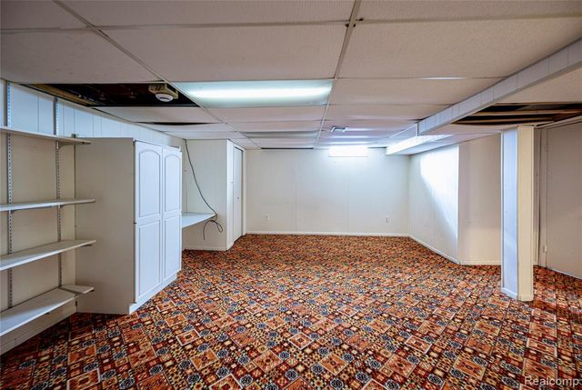 21660 Riverview Drive, Beverly Hills, MI 48025