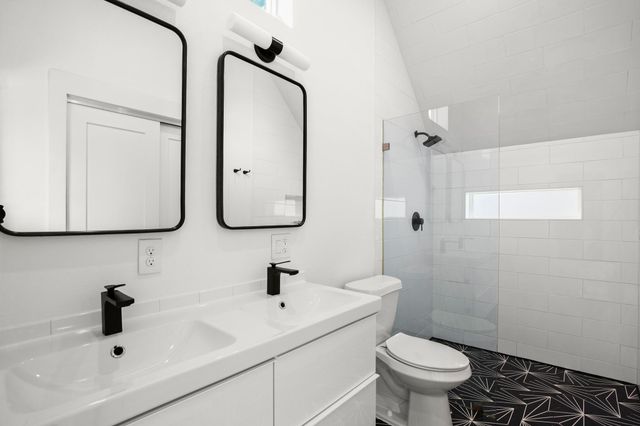 4608 Santa Anna ST 1, Austin, TX 78721