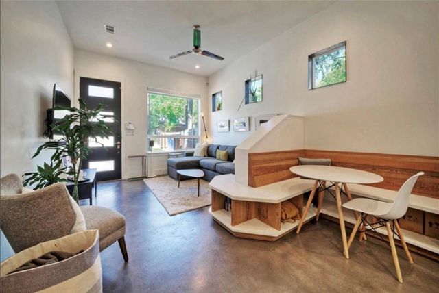 4608 Santa Anna ST 1, Austin, TX 78721