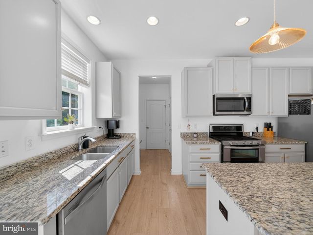 7008 LTC WILLIAM HEWLETT CT, Fort Washington, MD 20744