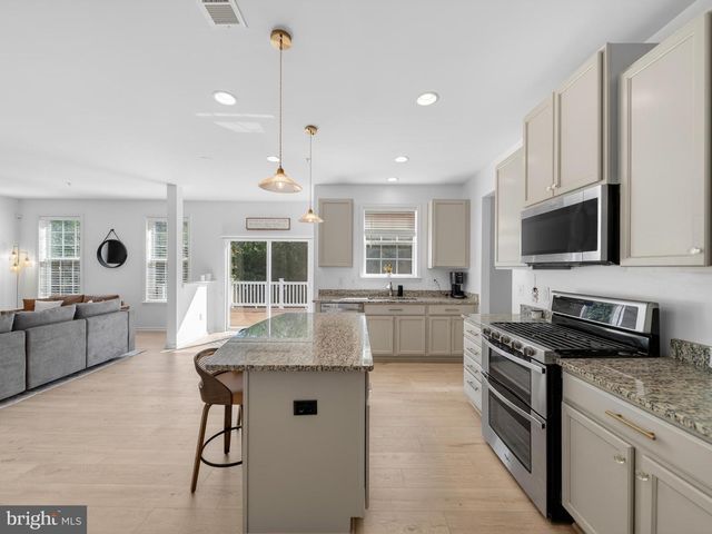7008 LTC WILLIAM HEWLETT CT, Fort Washington, MD 20744