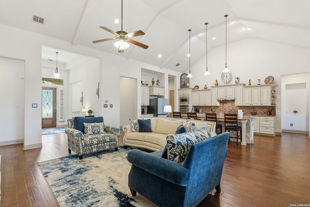 563 SOLMS FRST, New Braunfels, TX 78132