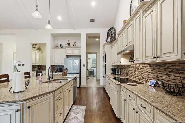 563 SOLMS FRST, New Braunfels, TX 78132