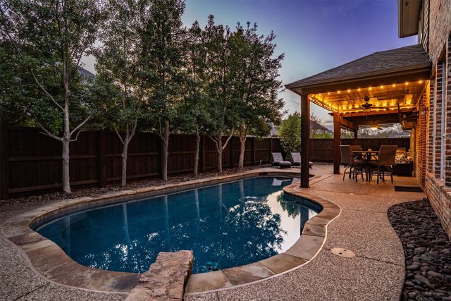 803 Shady Meadow Drive, Highland Village, TX 75077