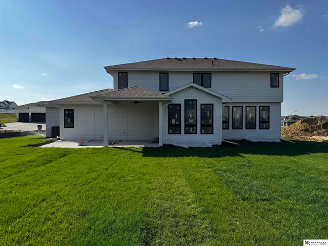 11505 S 116th Street, Papillion, NE 68046