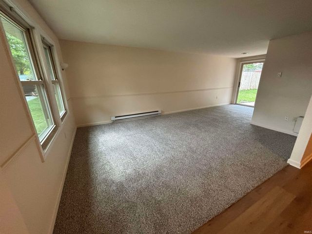 4030 Sheratan Drive, Fort Wayne, IN 46808