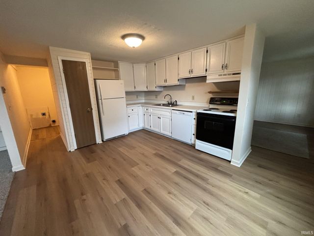 4030 Sheratan Drive, Fort Wayne, IN 46808