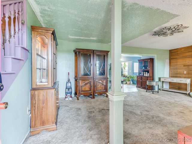 19184 E Summer Lane, Claremore, OK 74019