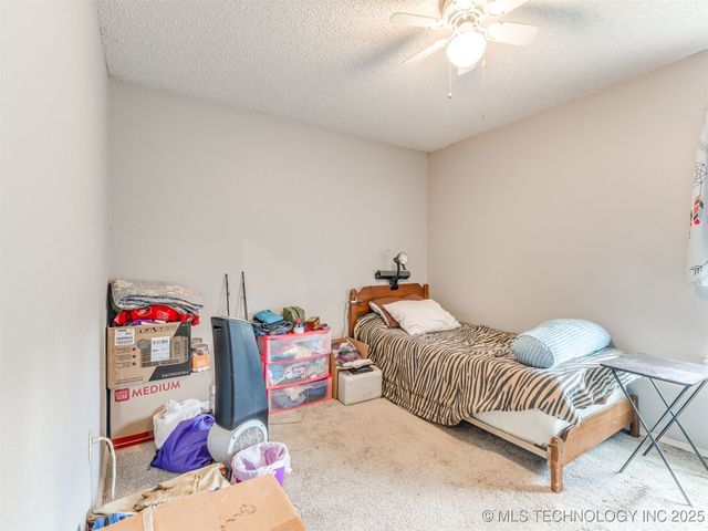 19184 E Summer Lane, Claremore, OK 74019