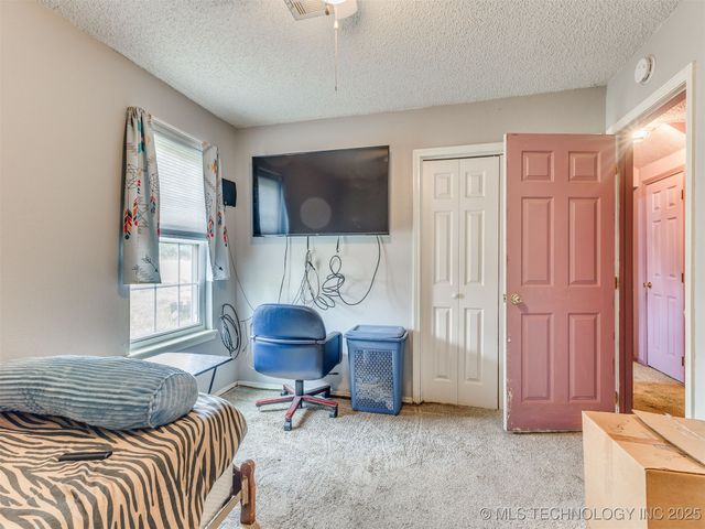 19184 E Summer Lane, Claremore, OK 74019