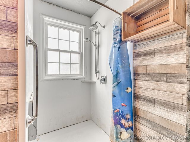 19184 E Summer Lane, Claremore, OK 74019