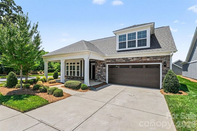 12005 Grove Crossing Drive, Huntersville, NC 28078