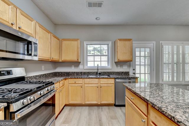 3422 Cascade Ive Drive, Buford, GA 30519