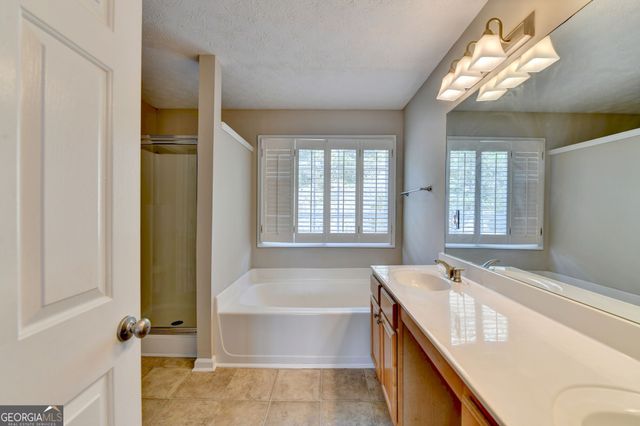 3422 Cascade Ive Drive, Buford, GA 30519