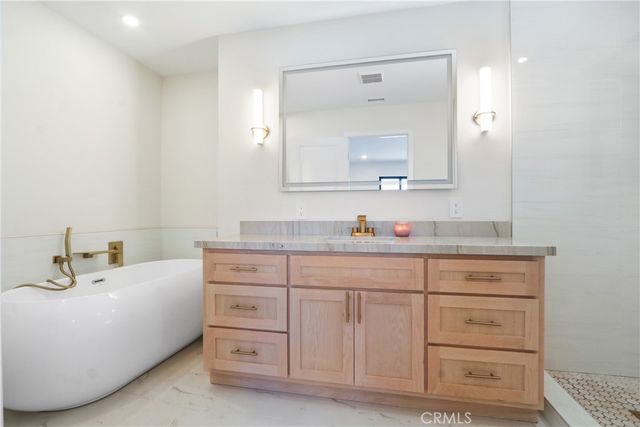 1703 Pescadores, San Pedro, CA 90732