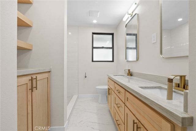 1703 Pescadores, San Pedro, CA 90732