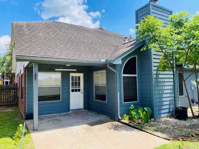 23027 N Waterlily Dr, Richmond, TX 77406