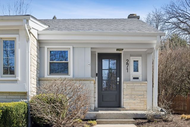 271 Sunset Avenue, Glen Ellyn, IL 60137