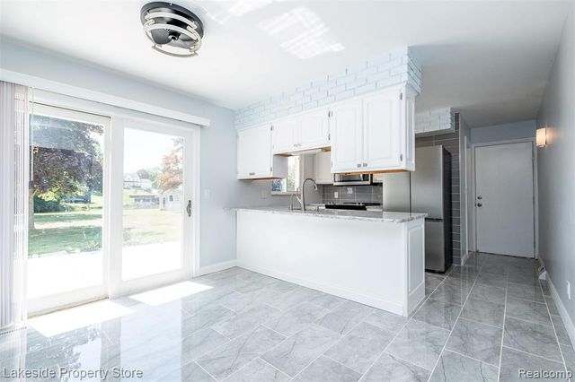841 Driburg Drive, Commerce Twp, MI 48390