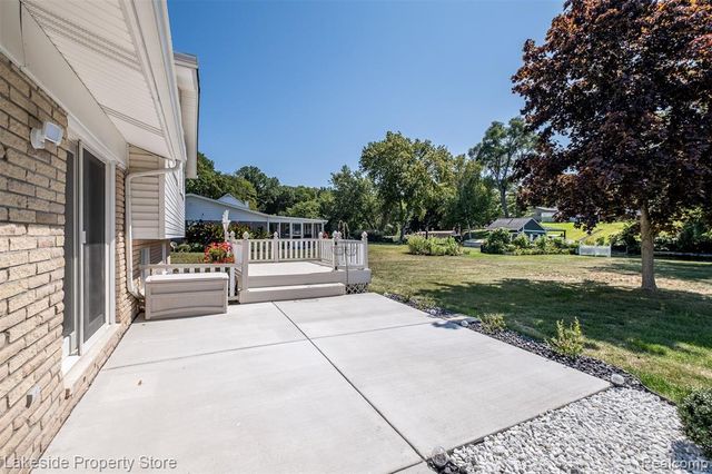 841 Driburg Drive, Commerce Twp, MI 48390