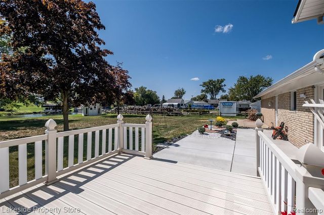 841 Driburg Drive, Commerce Twp, MI 48390