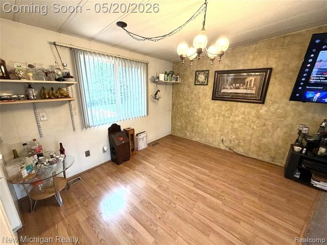 1004 Pelham Boulevard, Waterford, MI 48328