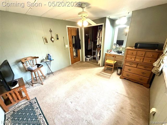 1004 Pelham Boulevard, Waterford, MI 48328