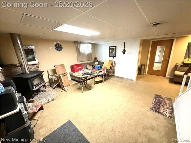 1004 Pelham Boulevard, Waterford, MI 48328