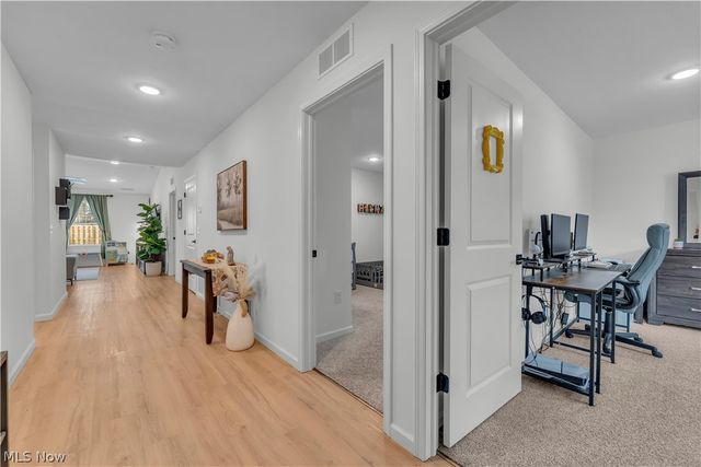 19 Third Avenue, Berea, OH 44017