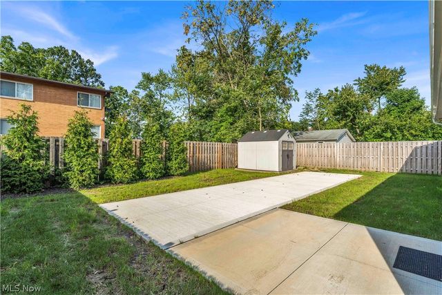 19 Third Avenue, Berea, OH 44017