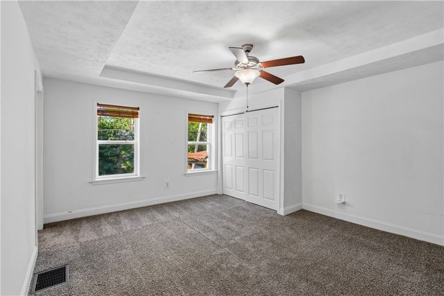 3003 Cobden St, South Side, PA 15203