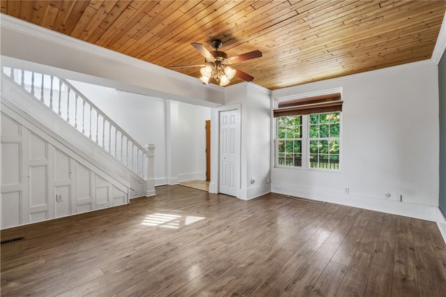 3003 Cobden St, South Side, PA 15203