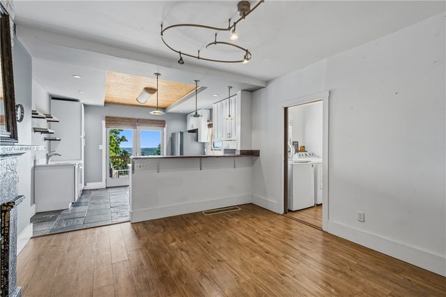 3003 Cobden St, South Side, PA 15203