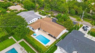 1850 NE 199th St, Miami, FL 33179