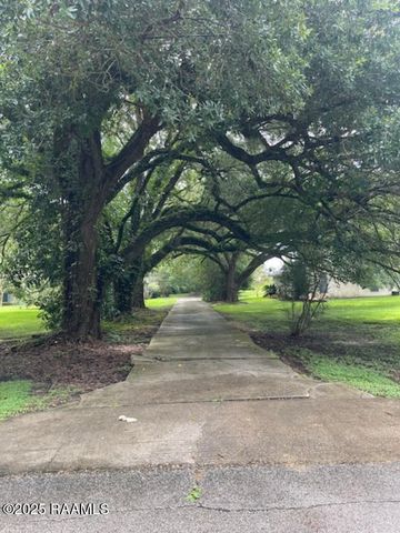 12733 Grosse Isle Road, Abbeville, LA 70510