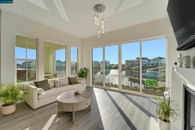 306 Navigators, Bethel Island, CA 94511