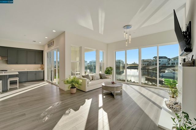 306 Navigators, Bethel Island, CA 94511