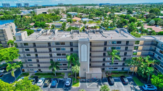 14 Royal Palm Way 2050, Boca Raton, FL 33432