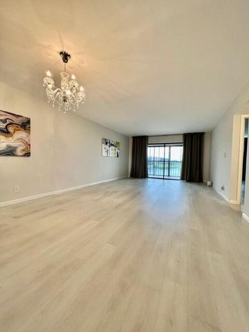 6866 Huntington Lane 306, Delray Beach, FL 33446