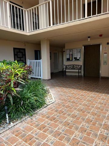 6866 Huntington Lane 306, Delray Beach, FL 33446