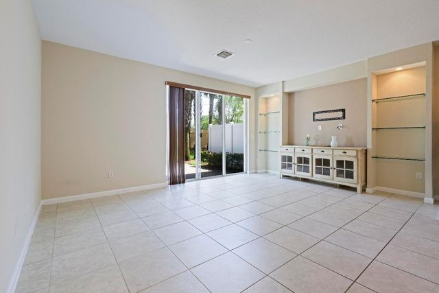5817 Monterra Club Drive, Greenacres, FL 33463