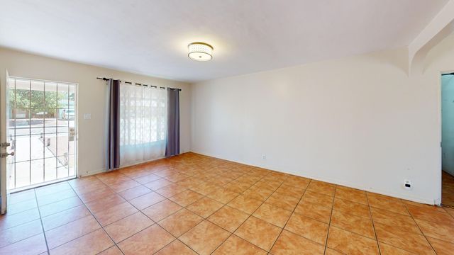 2607 General Bradley Street NE, Albuquerque, NM 87112