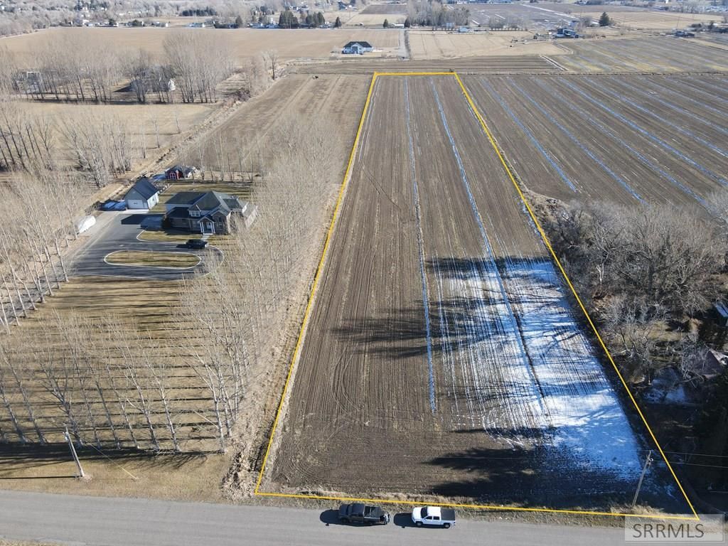 Image 4 of property listing at TBD E 3900 E, Rigby, ID 83442